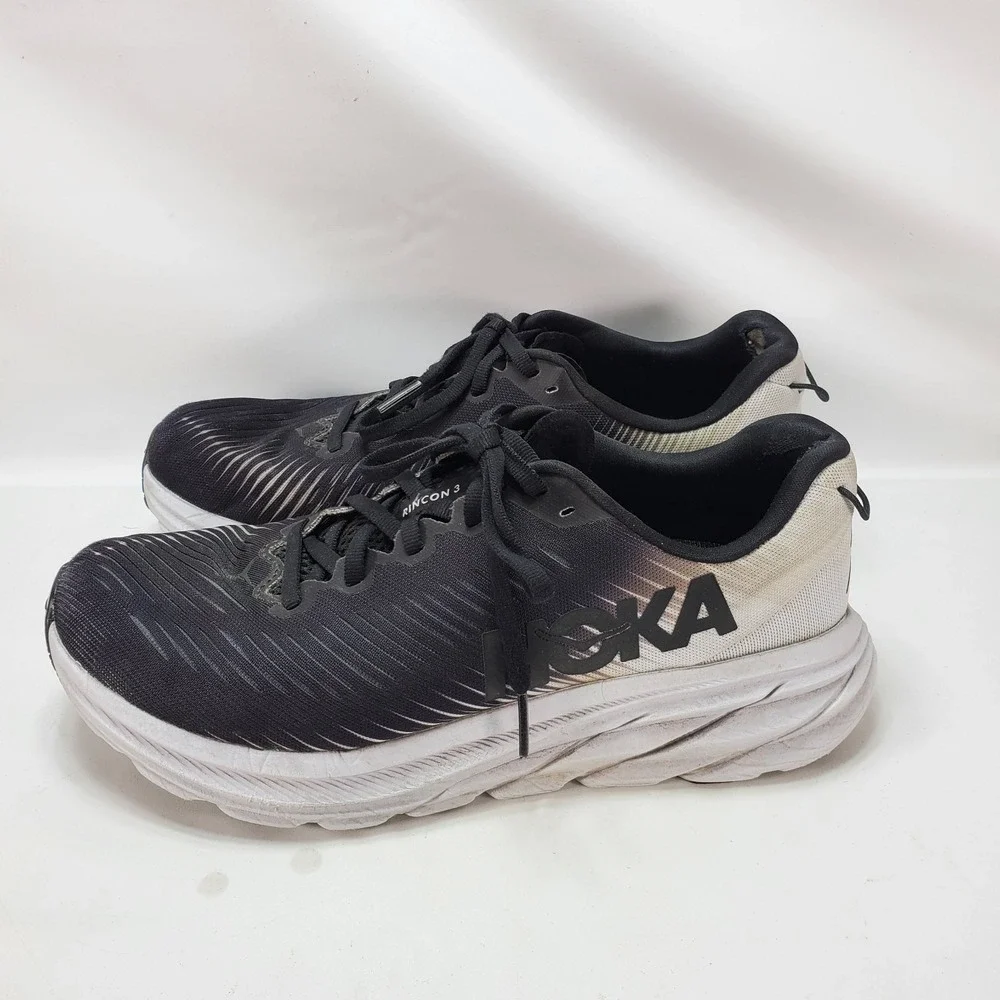 HOKA‎ Rincon 3 Women's Size 8.5B Black White Running Shoes W Rincon 3